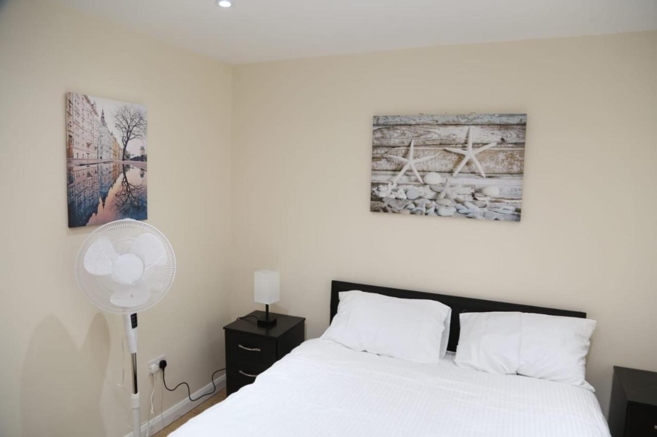 A A Guest Rooms Thamesmead Erith Eksteriør billede