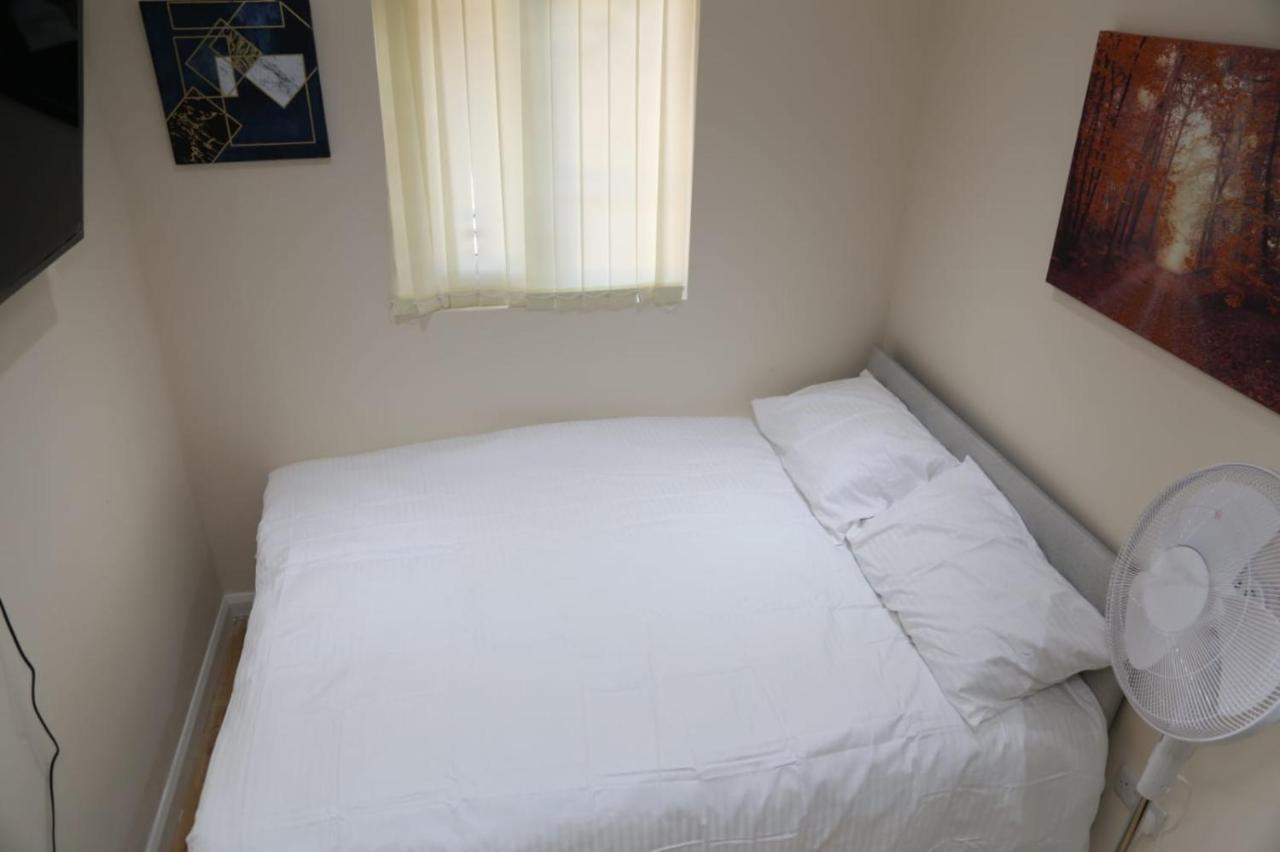 A A Guest Rooms Thamesmead Erith Eksteriør billede